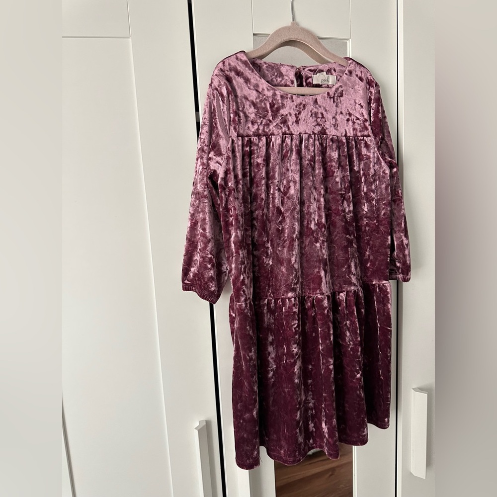 Girls Peek Crushed Velvet Tiered Dress in Dusty Mauve Size XL